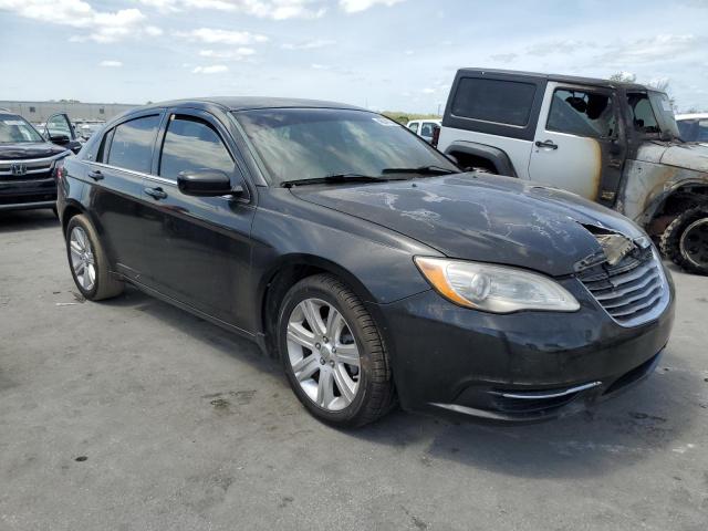 Photo 4 from auction – 2013 CHRYSLER 200 LX with VIN 1C3CCBAB4DN660250