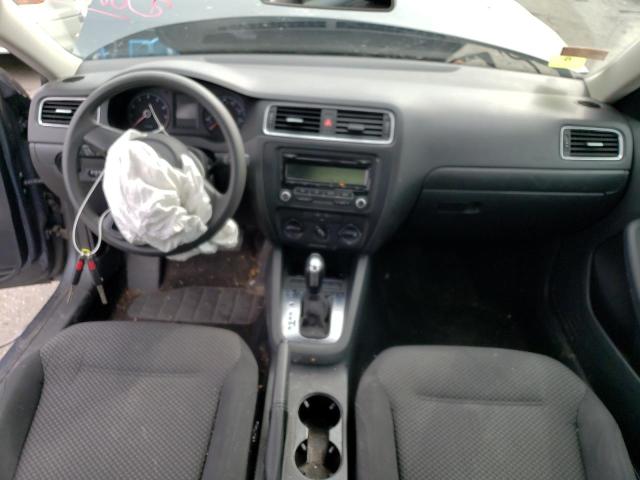 Photo 8 from auction – 2013 VOLKSWAGEN JETTA BASE with VIN 3VW2K7AJ6DM370159