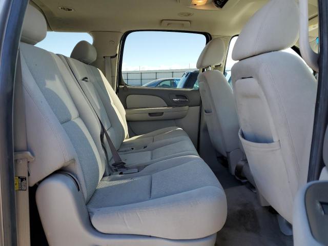 Photo 11 from auction – 2007 CHEVROLET SUBURBAN K with VIN 1GNFK16397J209387