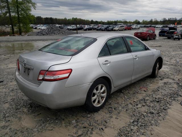 Foto 3 de la subasta – 2011 TOYOTA CAMRY BASE con VIN 4T1BF3EK8BU710967
