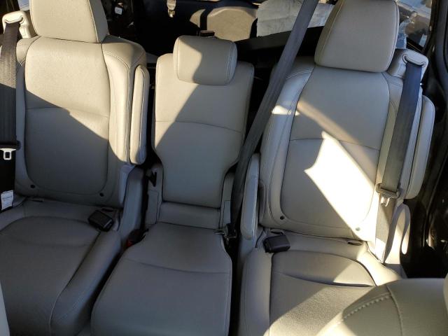 Photo 10 from auction – 2018 HONDA ODYSSEY TO with VIN 5FNRL6H82JB044287