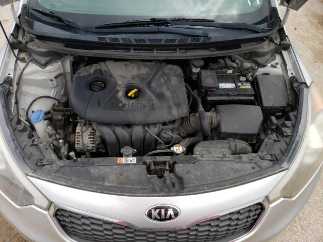 Photo 11 from auction – 2015 KIA FORTE LX with VIN KNAFK4A60F5300080