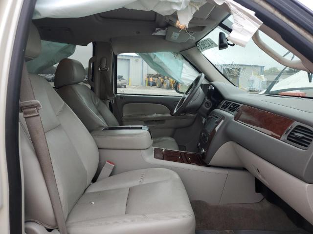 Photo 7 from auction – 2014 CHEVROLET SUBURBAN C with VIN 1GNSCKE09ER157931