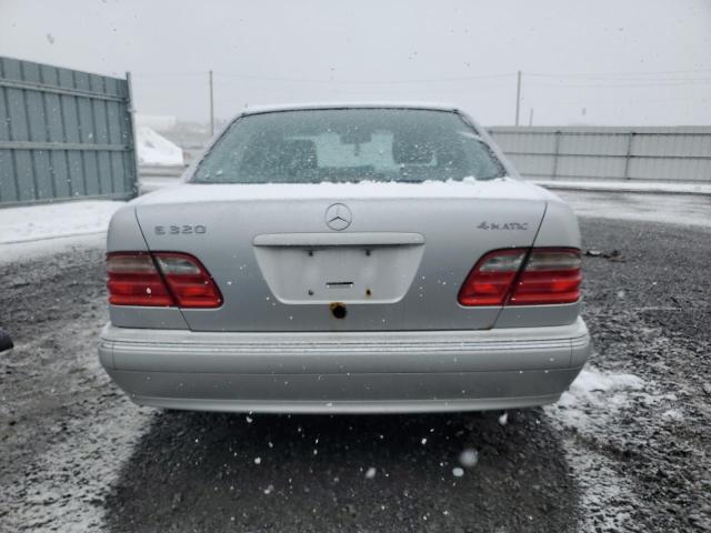 Photo 6 from auction – 2002 MERCEDES-BENZ E 320 4MAT with VIN WDBJF82J72X072751