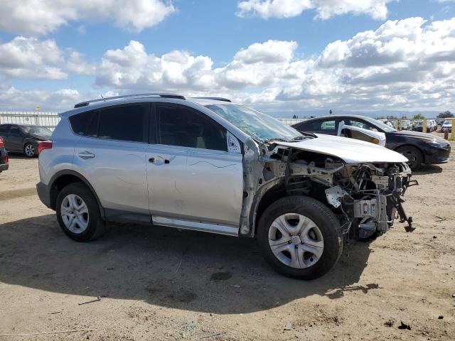 Photo 4 from auction – 2015 TOYOTA RAV4 LE with VIN JTMZFREV9FJ033368