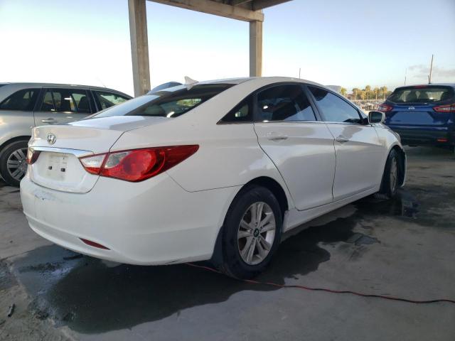 Photo 3 from auction – 2011 HYUNDAI SONATA GLS with VIN 5NPEB4AC7BH172838