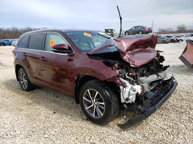 Photo 4 from auction – 2017 TOYOTA HIGHLANDER with VIN 5TDJZRFH1HS447361