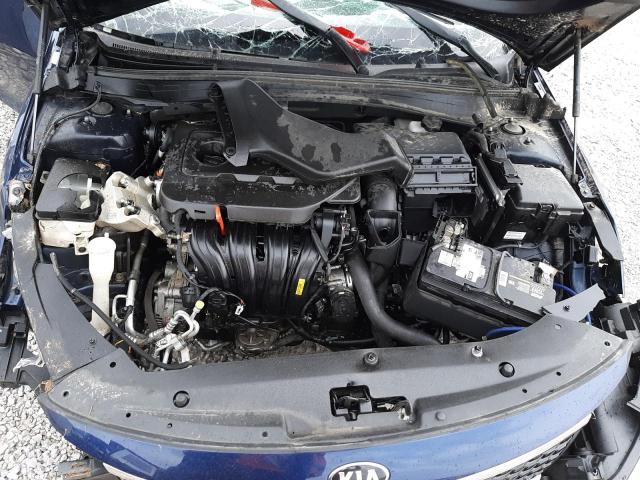 Photo 11 from auction – 2016 KIA OPTIMA LX with VIN 5XXGT4L32GG090313