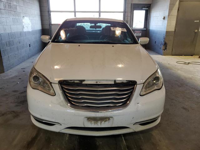 Photo 5 from auction – 2013 CHRYSLER 200 TOURIN with VIN 1C3CCBBB8DN734364