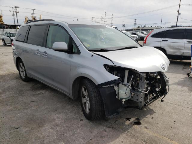 Photo 4 from auction – 2011 TOYOTA SIENNA LE with VIN 5TDKK3DC4BS060162