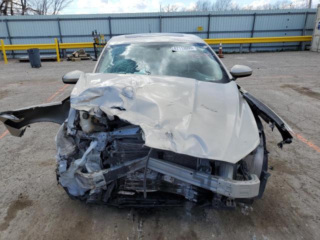 Photo 5 from auction – 2017 FORD FUSION SE with VIN 3FA6P0LU4HR324414