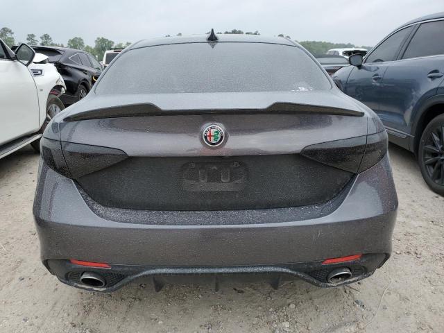 Photo 6 from auction – 2017 ALFA ROMEO GIULIA TI with VIN ZARFAECN0H7553252