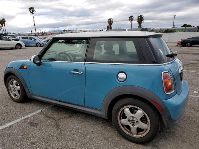 Photo 2 from auction – 2009 MINI COOPER with VIN WMWMF33509TU70708