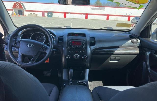 Photo 9 from auction – 2011 KIA SORENTO BA with VIN 5XYKT3A15BG114758