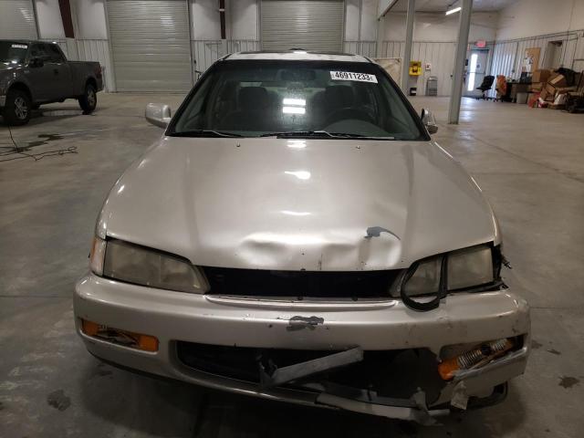 Photo 5 from auction – 1997 HONDA ACCORD EX with VIN 1HGCD5656VA204645