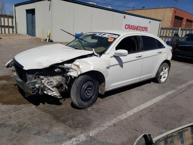 CHRYSLER 200 LX 2011 with VIN 1C3BC4FB4BN563515 - Photo from auction