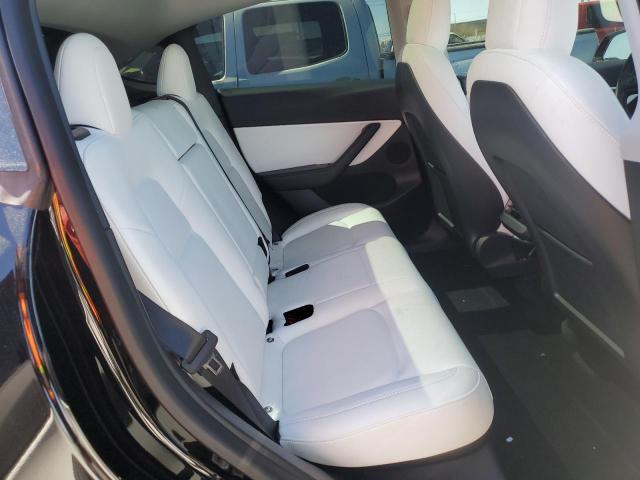 Photo 10 from auction – 2022 TESLA MODEL Y with VIN 7SAYGDEF7NF319443