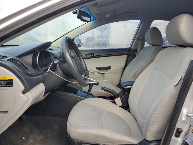 Photo 7 from auction – 2010 KIA FORTE LX with VIN KNAFT4A29A5249052