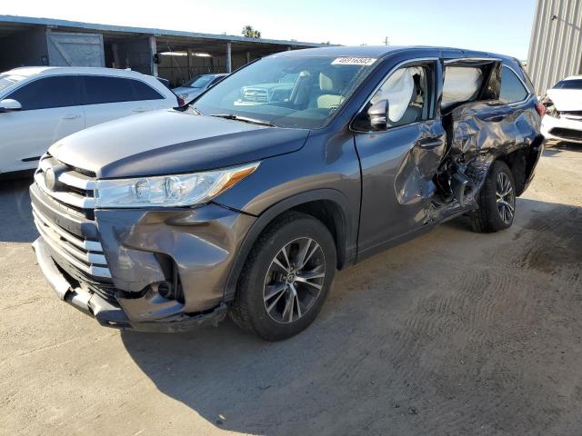 TOYOTA HIGHLANDER 2018 with VIN 5TDZZRFH7JS259890 - Photo from auction