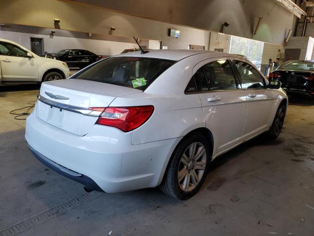Photo 3 from auction – 2013 CHRYSLER 200 TOURIN with VIN 1C3CCBBB8DN734364