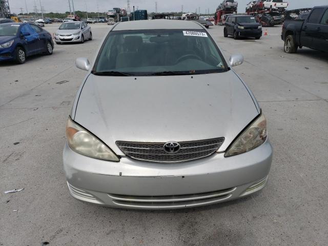 Photo 5 from auction – 2004 TOYOTA CAMRY LE with VIN JTDBE32K040259796