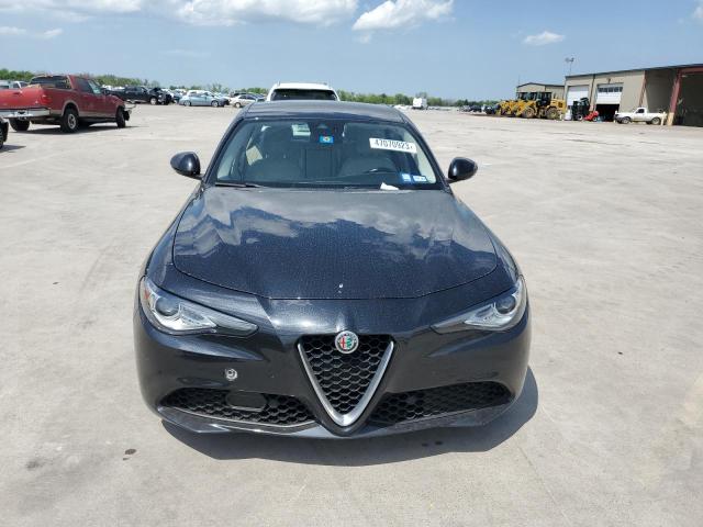 Photo 5 from auction – 2017 ALFA ROMEO GIULIA TI with VIN ZARFAECN4H7544702