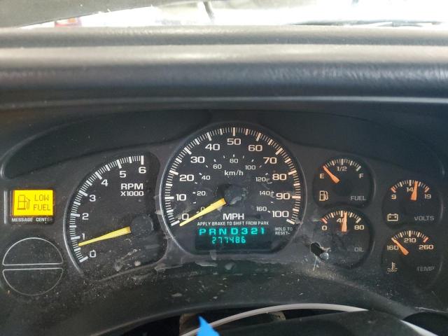 Photo 9 from auction – 2000 CHEVROLET silverado with VIN 1GCEC19V8YZ196553
