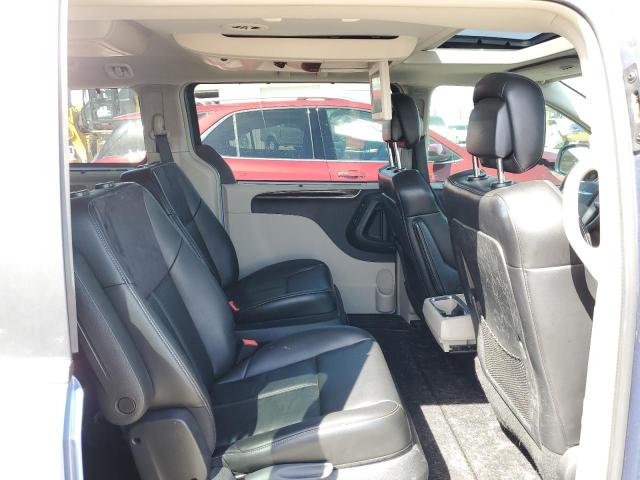 Photo 11 from auction – 2012 CHRYSLER TOWN & COU with VIN 2C4RC1GG9CR119618