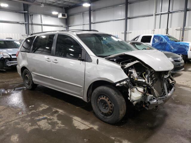 Photo 4 from auction – 2010 TOYOTA SIENNA CE with VIN 5TDKK4CC8AS320018
