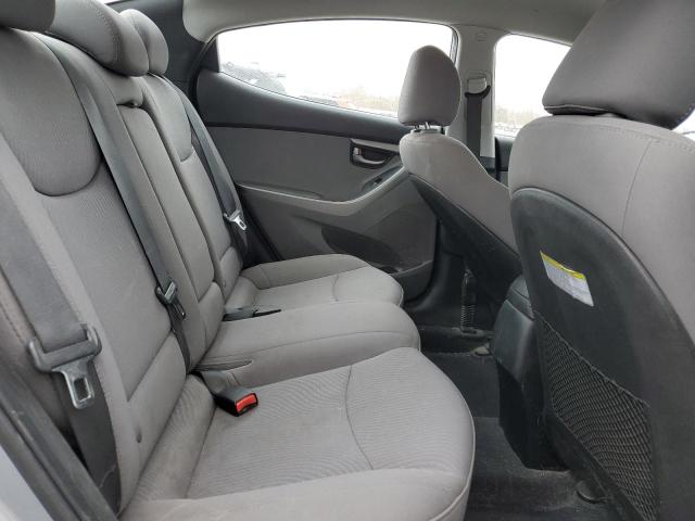 Photo 10 from auction – 2016 HYUNDAI ELANTRA SE with VIN 5NPDH4AE8GH747404