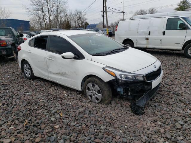 Photo 4 from auction – 2018 KIA FORTE LX with VIN 3KPFK4A70JE196232