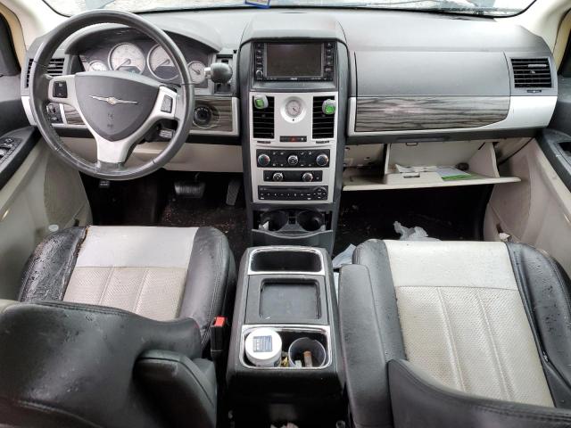Photo 8 from auction – 2010 CHRYSLER TOWN & COU with VIN 2A4RR5D11AR299903