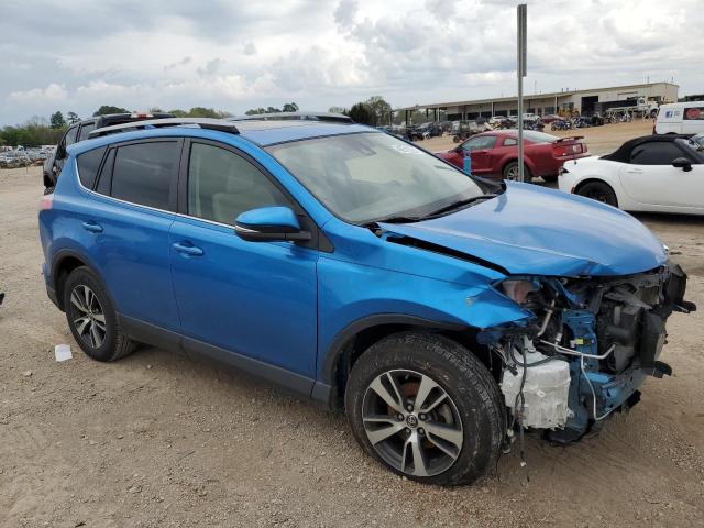 Photo 4 from auction – 2017 TOYOTA RAV4 XLE with VIN JTMWFREV5HJ700605