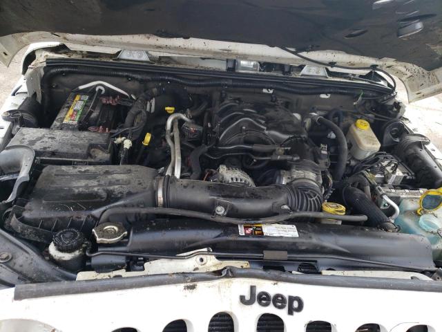 Photo 11 from auction – 2013 JEEP WRANGLER U with VIN 1C4BJWEG0DL582880