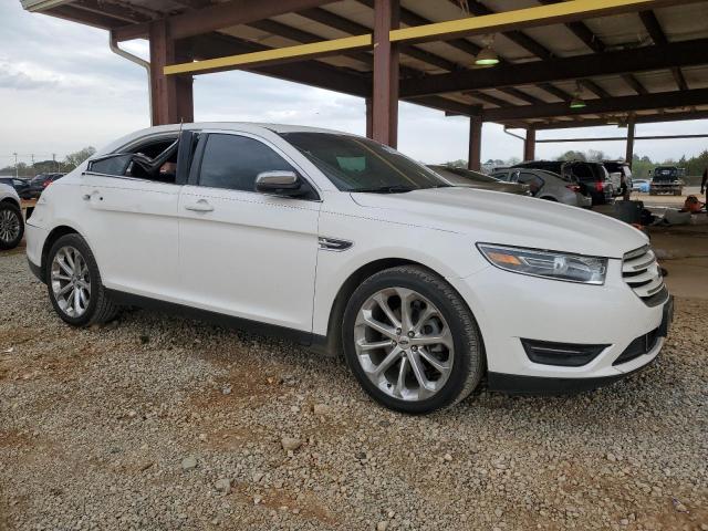 Photo 4 from auction – 2017 FORD TAURUS LIM with VIN 1FAHP2F87HG136822