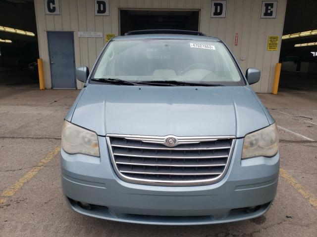Photo 5 from auction – 2010 CHRYSLER TOWN & COU with VIN 2A4RR5D11AR329255