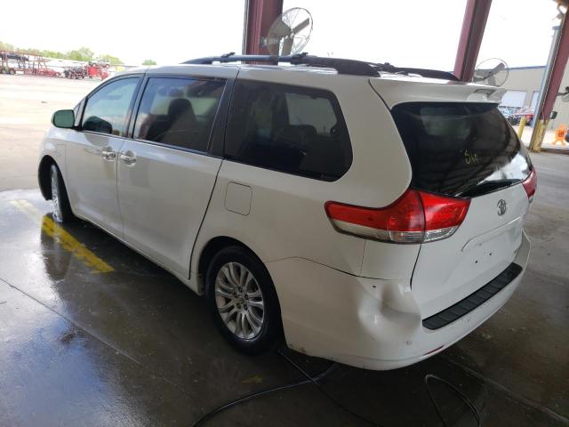 Photo 2 from auction – 2014 TOYOTA SIENNA XLE with VIN 5TDYK3DCXES464789