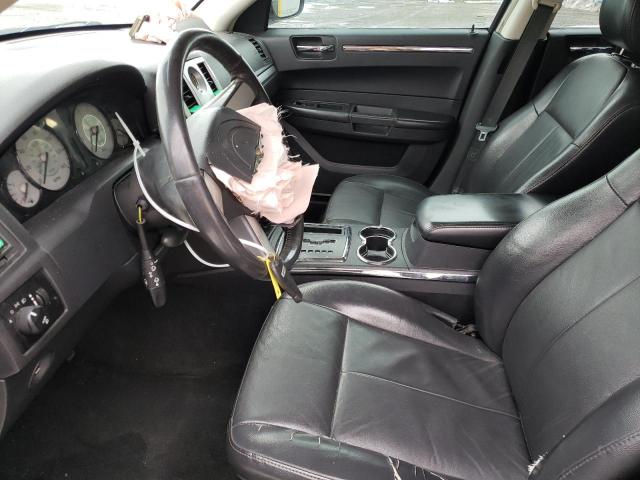 Photo 7 from auction – 2010 CHRYSLER 300 TOURIN with VIN 2C3CA5CV0AH300833