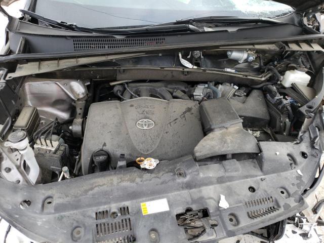 Photo 12 from auction – 2019 TOYOTA HIGHLANDER with VIN 5TDKZRFH1KS571139