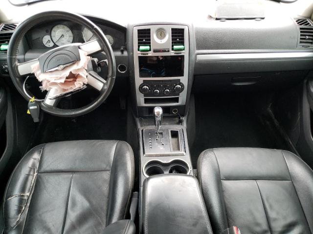 Photo 8 from auction – 2010 CHRYSLER 300 TOURIN with VIN 2C3CA5CV0AH300833