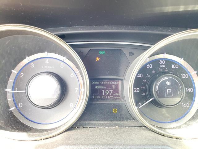 Photo 9 from auction – 2011 HYUNDAI SONATA SE with VIN 5NPEC4AC1BH117427