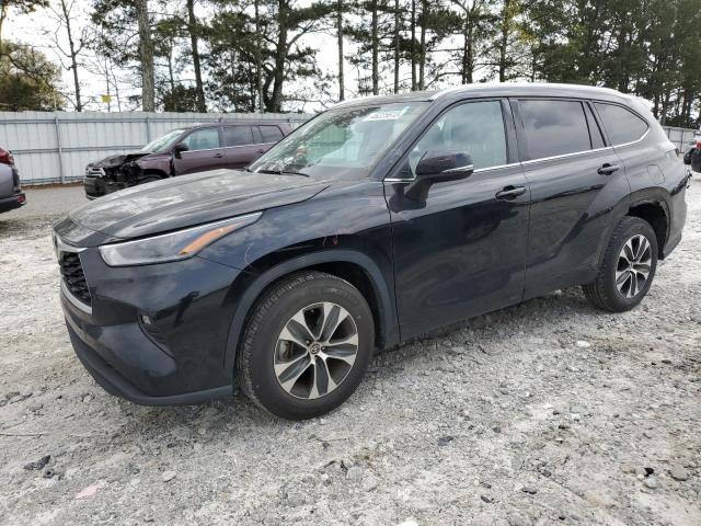 TOYOTA HIGHLANDER 2021 with VIN 5TDGZRAH9MS054574 - Photo from auction