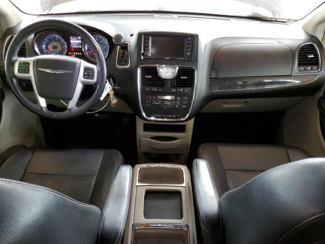 Photo 8 from auction – 2016 CHRYSLER TOWN & COU with VIN 2C4RC1BG0GR281506