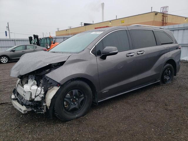 TOYOTA SIENNA LE 2021 with VIN 5TDGRKEC4MS020046 - Photo from auction