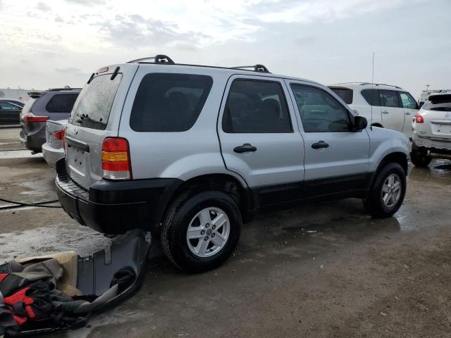 Photo 3 from auction – 2005 FORD ESCAPE XLS with VIN 1FMYU02Z75KB29640