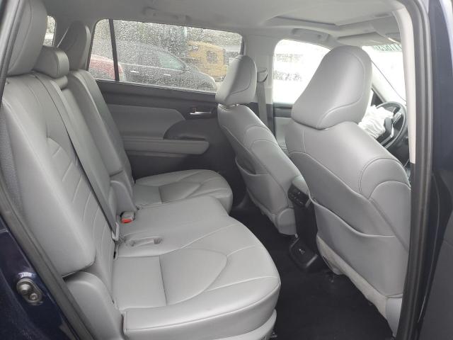 Photo 11 from auction – 2021 TOYOTA HIGHLANDER with VIN 5TDGZRAH3MS059978