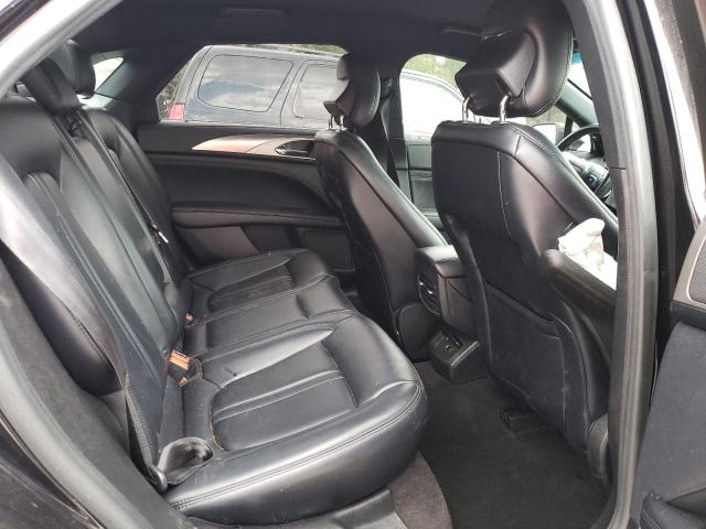 Photo 10 from auction – 2019 LINCOLN MKZ with VIN 3LN6L5A93KR617659