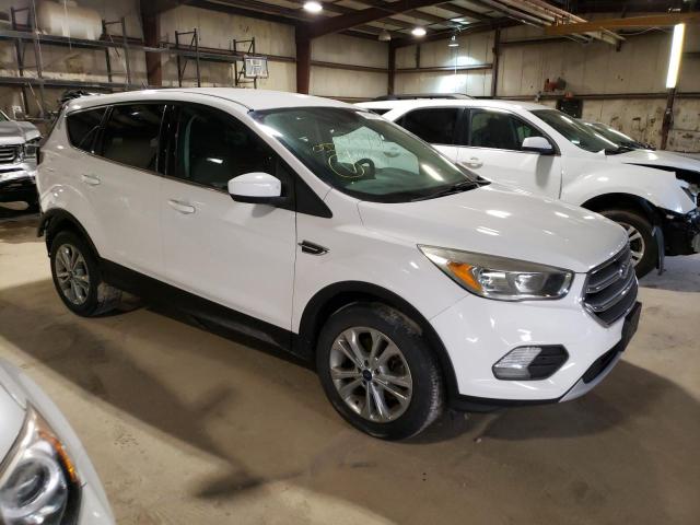 Photo 4 from auction – 2017 FORD ESCAPE SE with VIN 1FMCU9GD2HUC68501