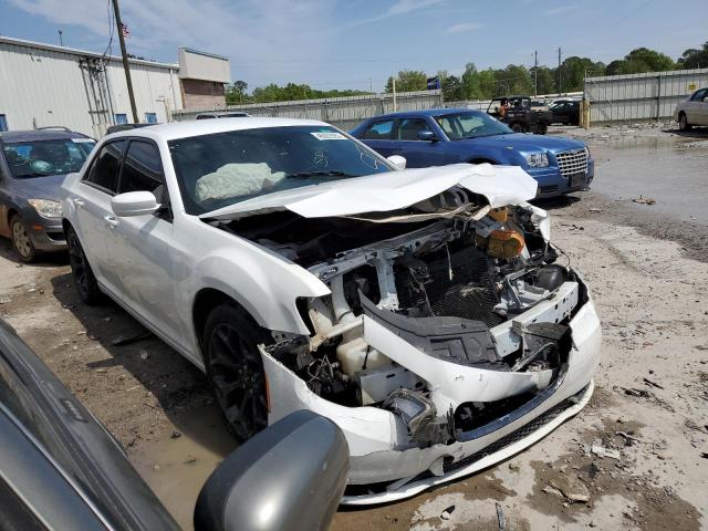 Photo 4 from auction – 2019 CHRYSLER 300 S with VIN 2C3CCABG3KH516053