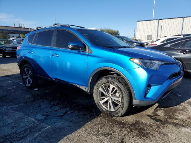Photo 4 from auction – 2016 TOYOTA RAV4 XLE with VIN JTMRFREVXGJ069734